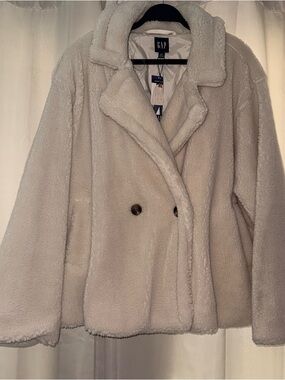 GAP Cream Teddy Sherpa Peacoat Jacket